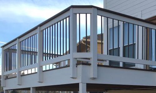 Project gallery of standard wood and steel rail in Colorado Springs